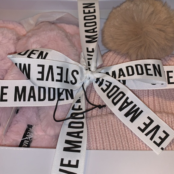 NWT Steve Madden Slipper/Knit Hat Set, Blush.  Sz M 7/8. - Picture 7 of 12
